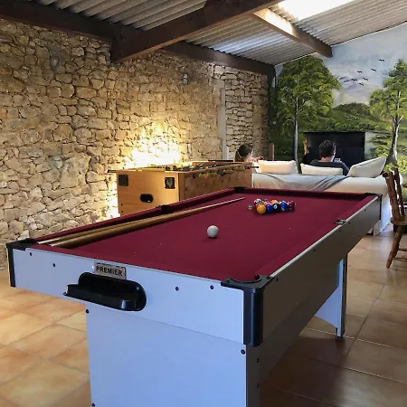 Les De La Croix Liaud *