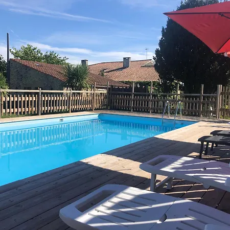 Hébergement de vacances Les De La Croix Liaud *