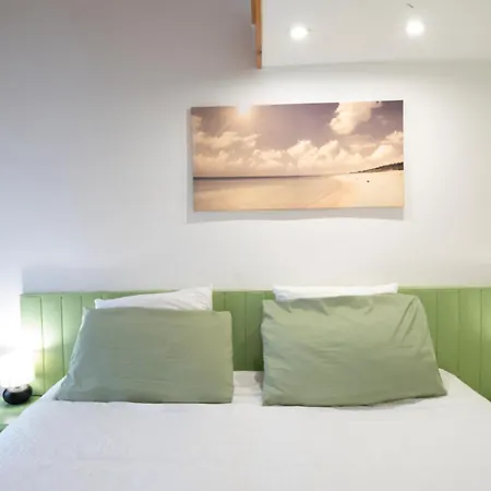 Hébergement de vacances Les De La Croix Liaud *