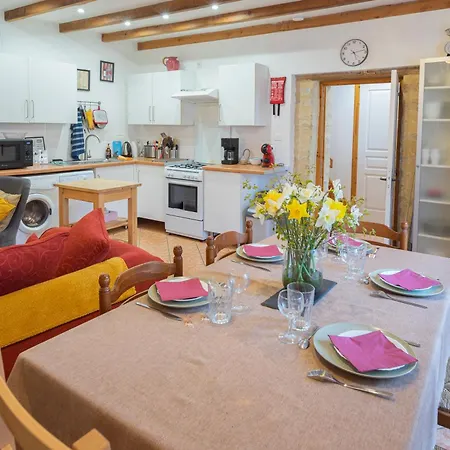 Les De La Croix Liaud Saint-Sulpice-en-Pareds