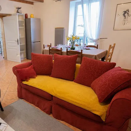 Les De La Croix Liaud Ferienhaus