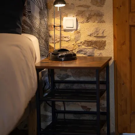 Holiday home Les De La Croix Liaud Saint-Sulpice-en-Pareds
